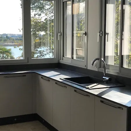 Duplex Vue Sur Tour Remparts 3 Διαμέρισμα *